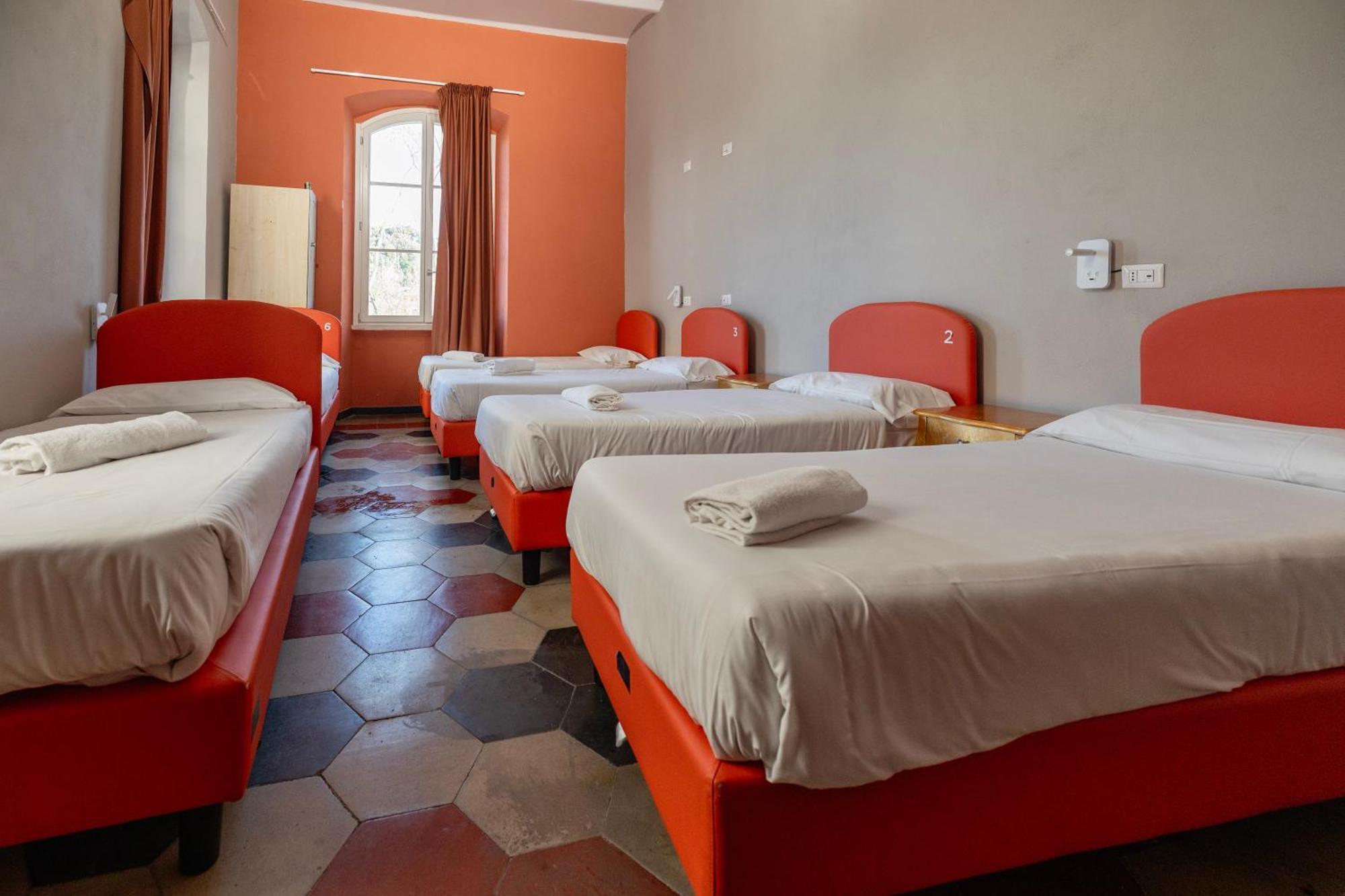 Borgo Ripa Urban Travel Hostel Rome Exterior photo
