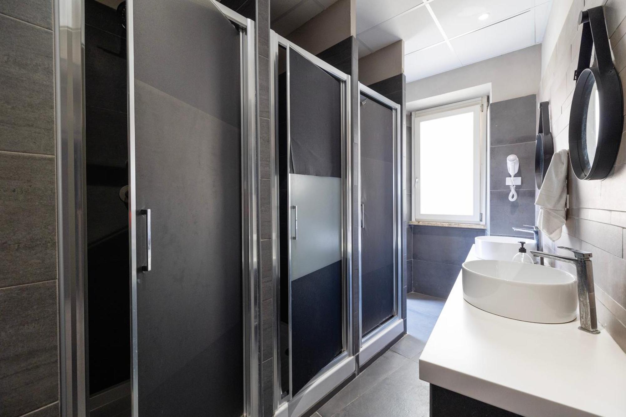 Borgo Ripa Urban Travel Hostel Rome Exterior photo