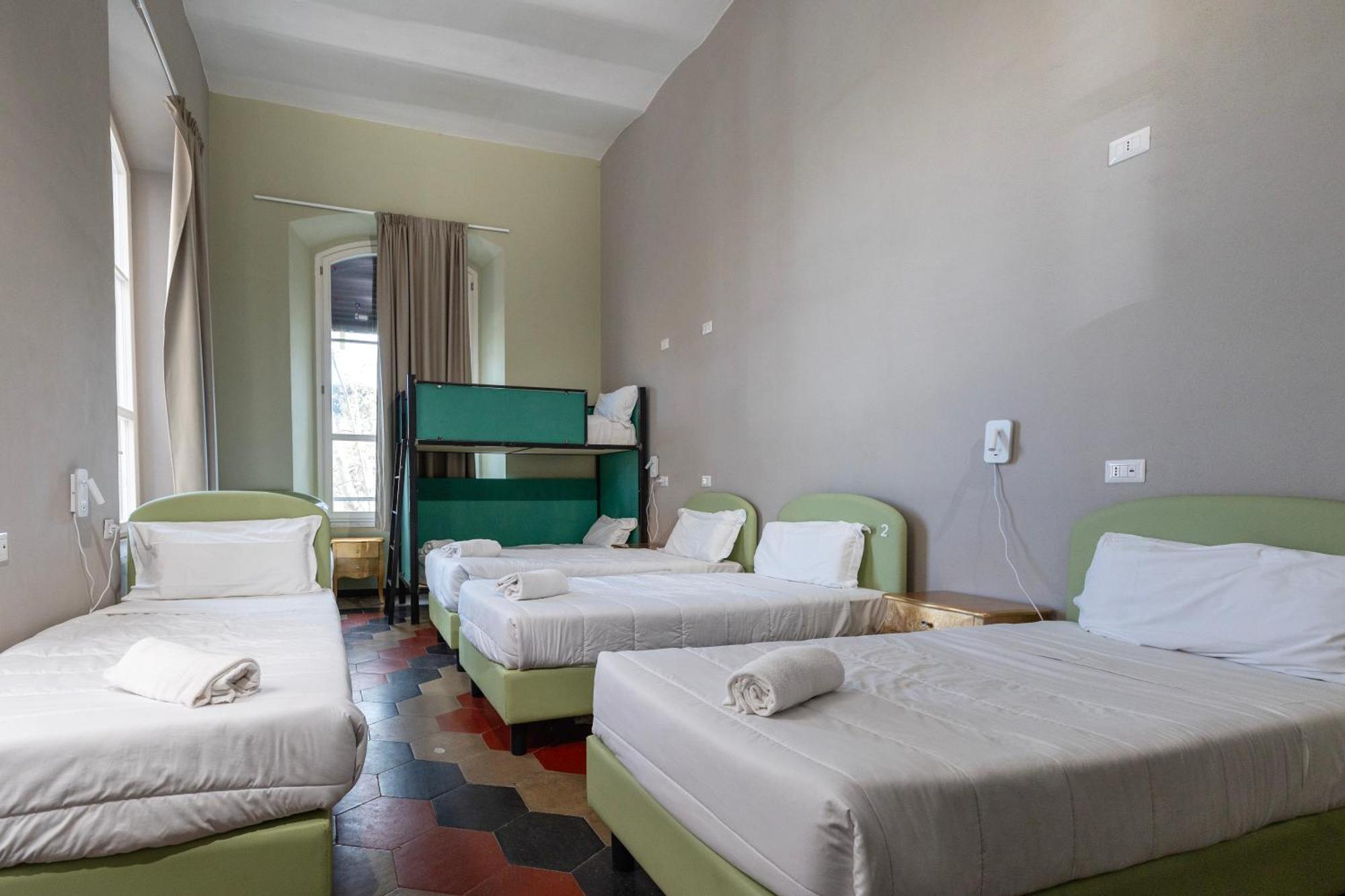 Borgo Ripa Urban Travel Hostel Rome Exterior photo